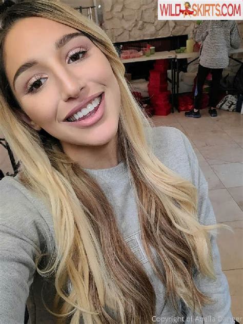 Abella Danger / AbellaDanger Onlyfans Leaked , Mega File .